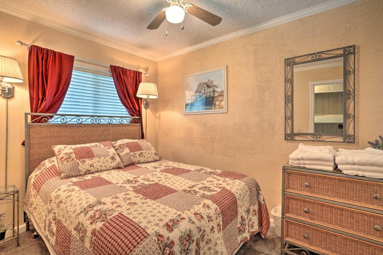 Isle Of Palms Beachfront Condo With Balcony And Pool! Exteriör bild